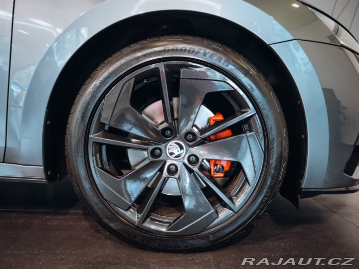Škoda Octavia 2.0 TDI 147kW DSG RS 4x4 2023