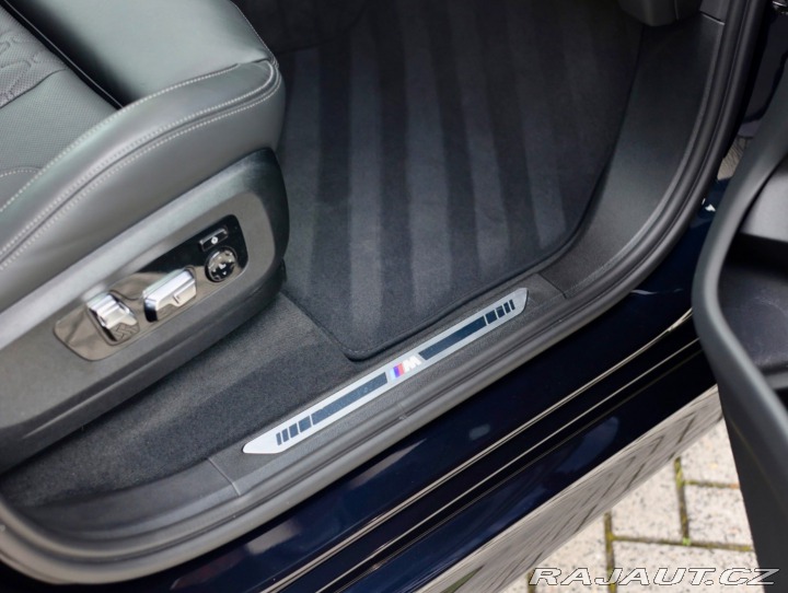 BMW X5 40d M SPORT xDrive | Pan 2023