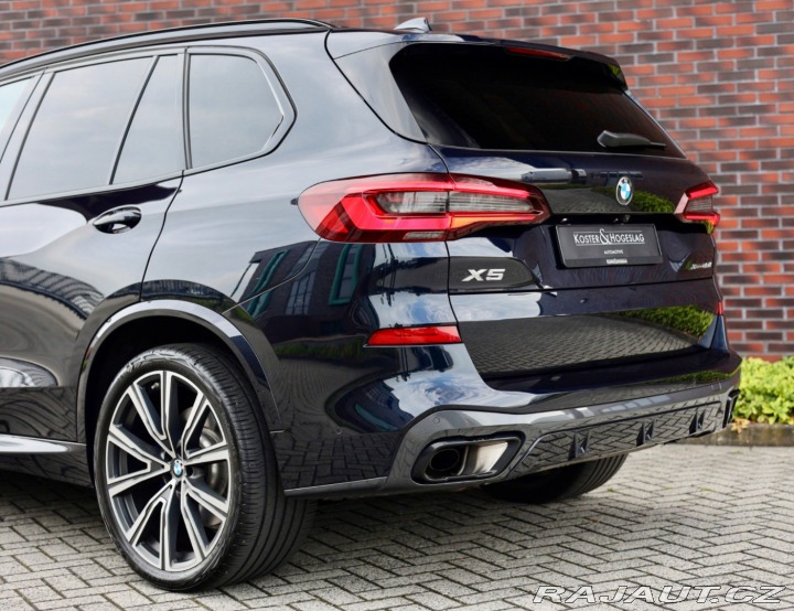 BMW X5 40d M SPORT xDrive | Pan 2023