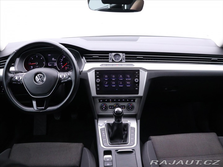 Volkswagen Passat 2,0 TDI 110kW Comfort Nav 2019