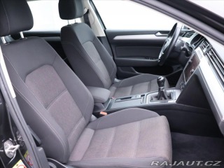 Volkswagen Passat 2,0 TDI 110kW Comfort Nav 2019