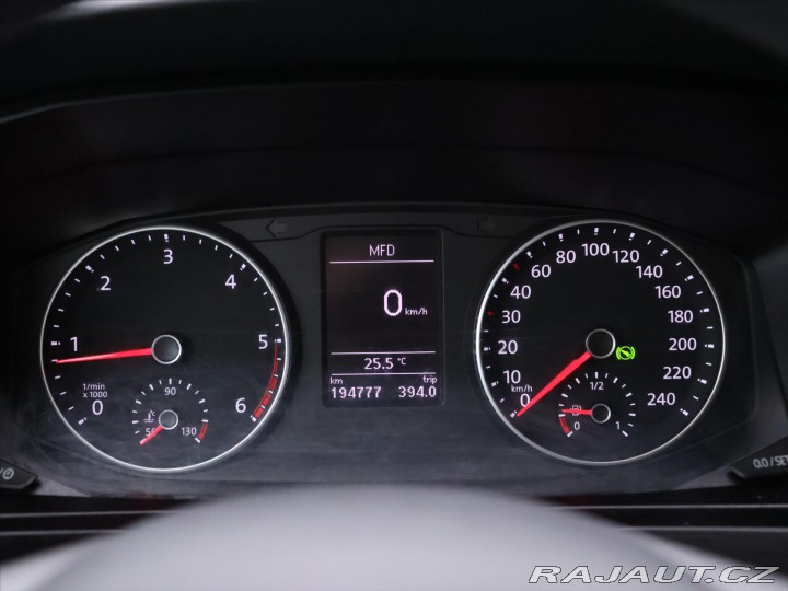 Volkswagen Transporter 2,0 TDI DSG Long 9-Míst D 2017