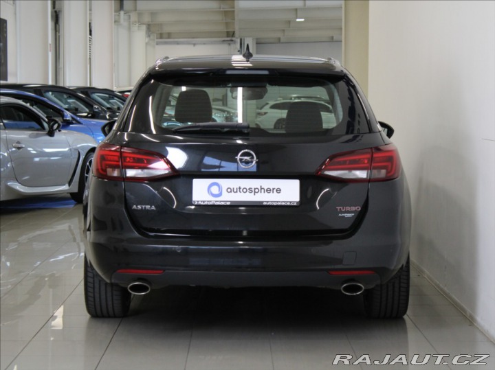 Opel Astra 1,6 Turbo 147kW Innovatio 2016
