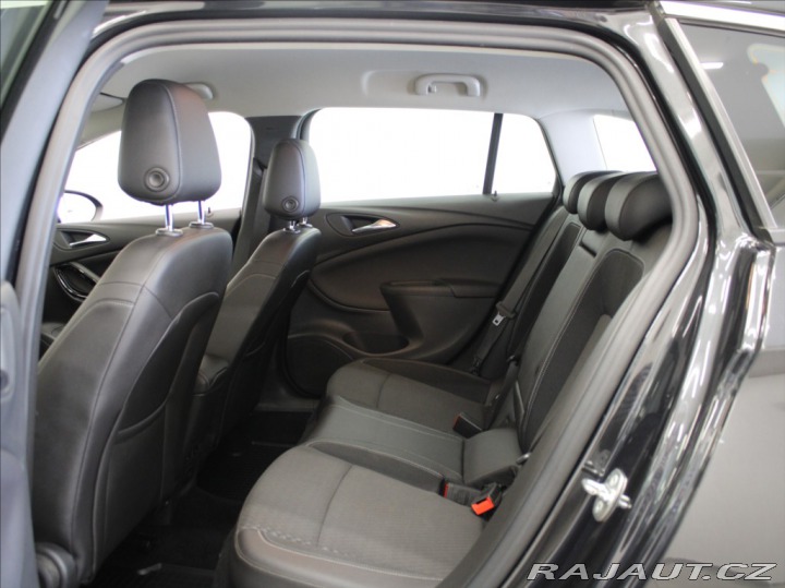 Opel Astra 1,6 Turbo 147kW Innovatio 2016