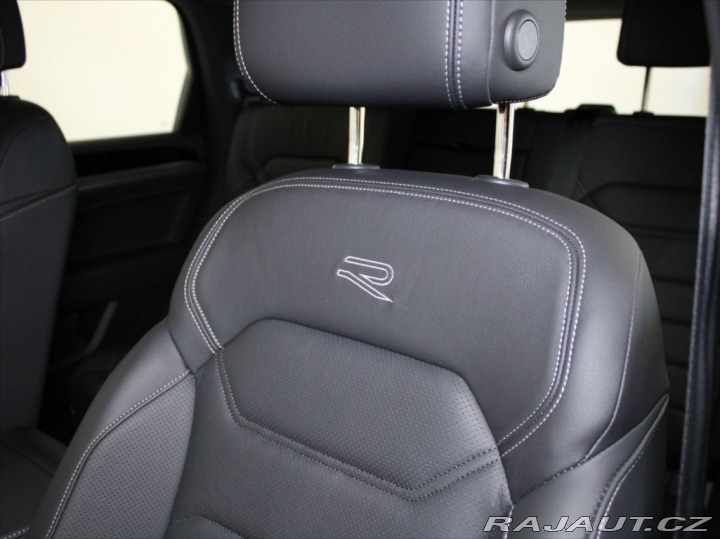 Volkswagen Touareg 3,0 TDi 210kW R-Line Akčn 2023