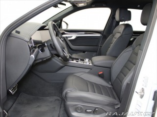 Volkswagen Touareg 3,0 TDi 210kW R-Line 75tk 2023