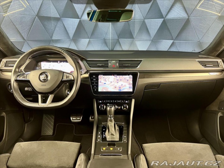 Škoda Superb 2,0 TSI 200kW 4x4 DSG SP 2019