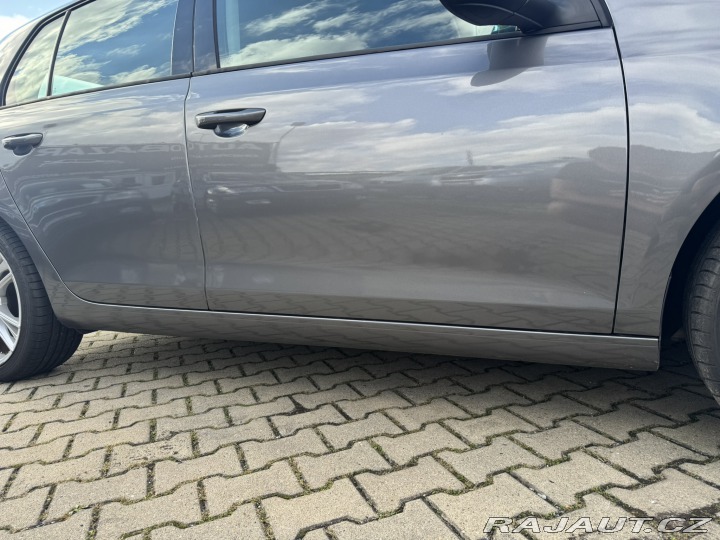 Volkswagen Golf 1,6 TDI 77KW STK ROZVODY 2009