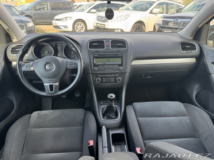 Volkswagen Golf 1,6 TDI 77KW STK ROZVODY 2009