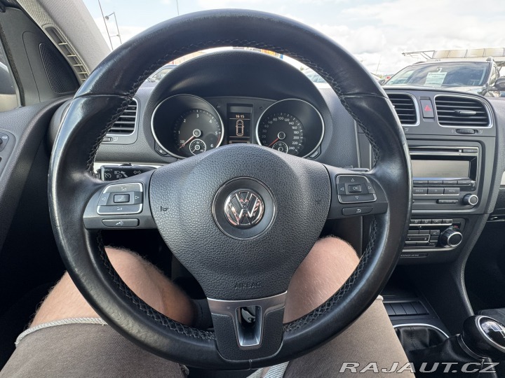 Volkswagen Golf 1,6 TDI 77KW STK ROZVODY 2009