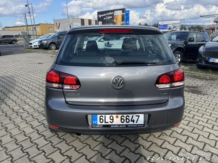 Volkswagen Golf 1,6 TDI 77KW STK ROZVODY 2009
