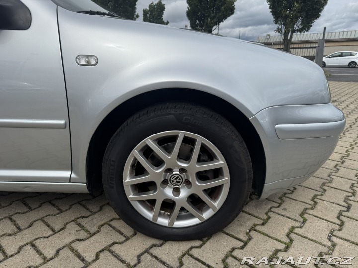 Volkswagen Golf 1,9 TDI 96 KW STK BRZDY 2003