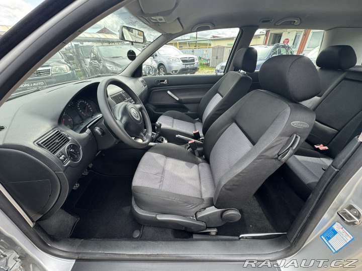 Volkswagen Golf 1,9 TDI 96 KW STK BRZDY 2003