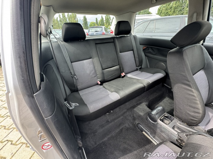 Volkswagen Golf 1,9 TDI 96 KW STK BRZDY 2003