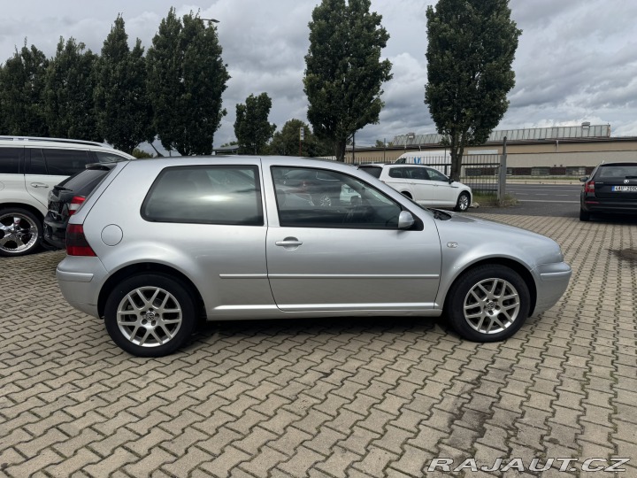 Volkswagen Golf 1,9 TDI 96 KW STK BRZDY 2003