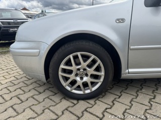 Volkswagen Golf 1,9 TDI 96 KW STK BRZDY 2003