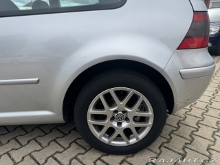 Volkswagen Golf 1,9 TDI 96 KW STK BRZDY 2003
