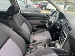 Volkswagen Golf 1,9 TDI 96 KW STK BRZDY 2003