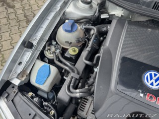 Volkswagen Golf 1,9 TDI 96 KW STK BRZDY 2003