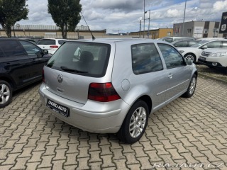 Volkswagen Golf 1,9 TDI 96 KW STK BRZDY 2003