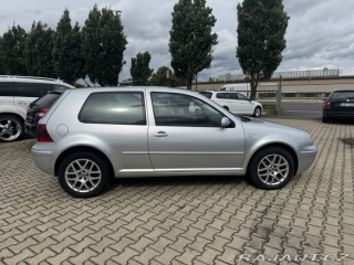 Volkswagen Golf 1,9 TDI 96 KW STK BRZDY 2003