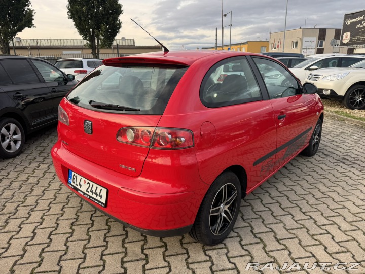Seat Ibiza 1,4i 55 KW KOLA STK 2003