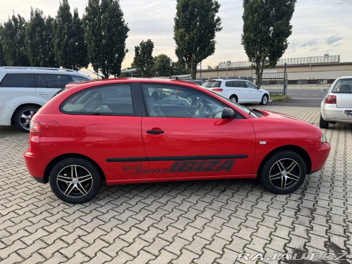 Seat Ibiza 1,4i 55 KW KOLA STK 2003