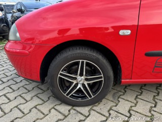 Seat Ibiza 1,4i 55 KW KOLA STK 2003