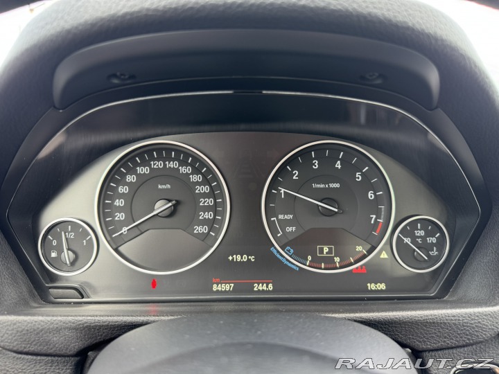 BMW 3 318i F31 1,5i 100 KW STK 2019
