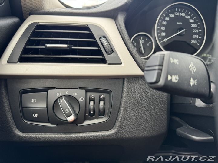 BMW 3 318i F31 1,5i 100 KW STK 2019