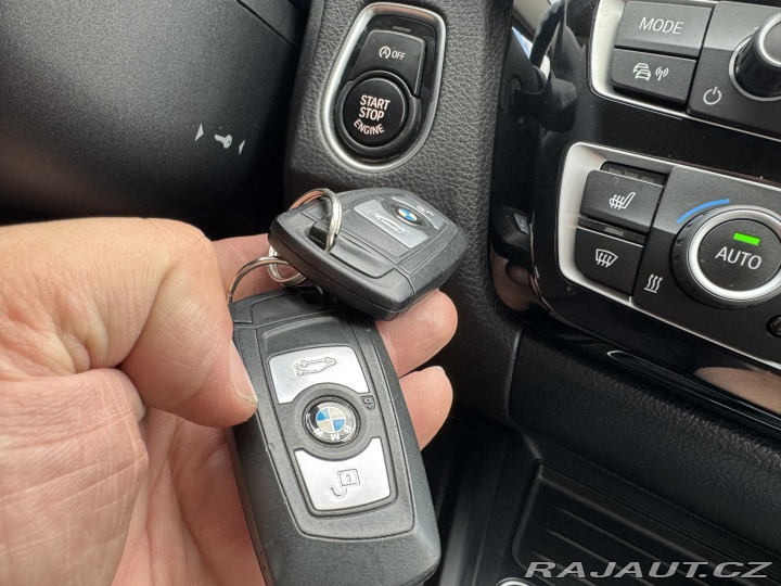 BMW 3 318i F31 1,5i 100 KW STK 2019