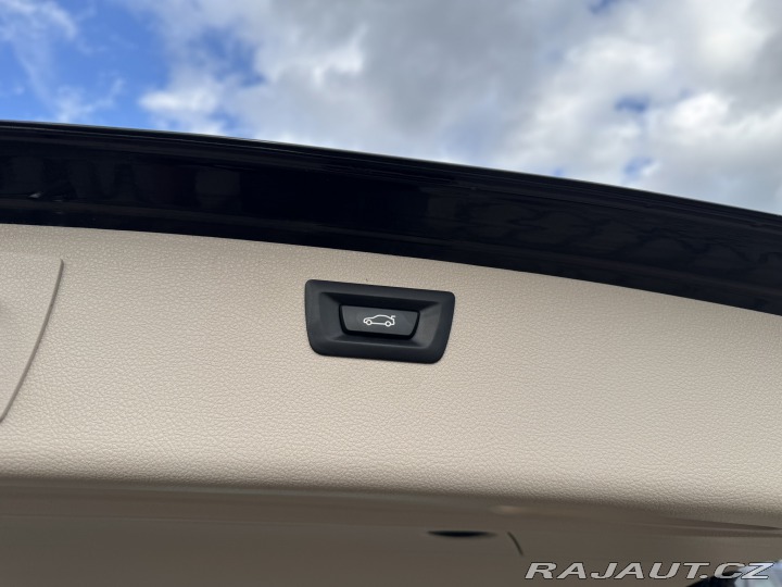 BMW 3 318i F31 1,5i 100 KW STK 2019