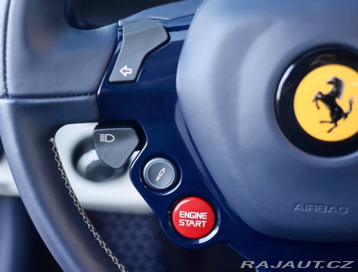 Ferrari Ostatní modely F12 berlinetta 6.3 V12 | Extracampionar 2015