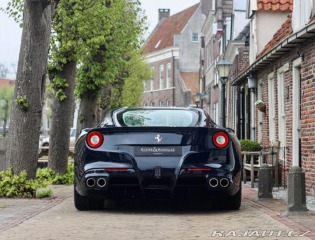 Ferrari Ostatní modely F12 berlinetta  6.3 V12 | Extracampionar 2015