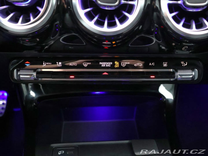 Mercedes-Benz CLA 1,3 i 118 kW 250 E-Hybrid 2022