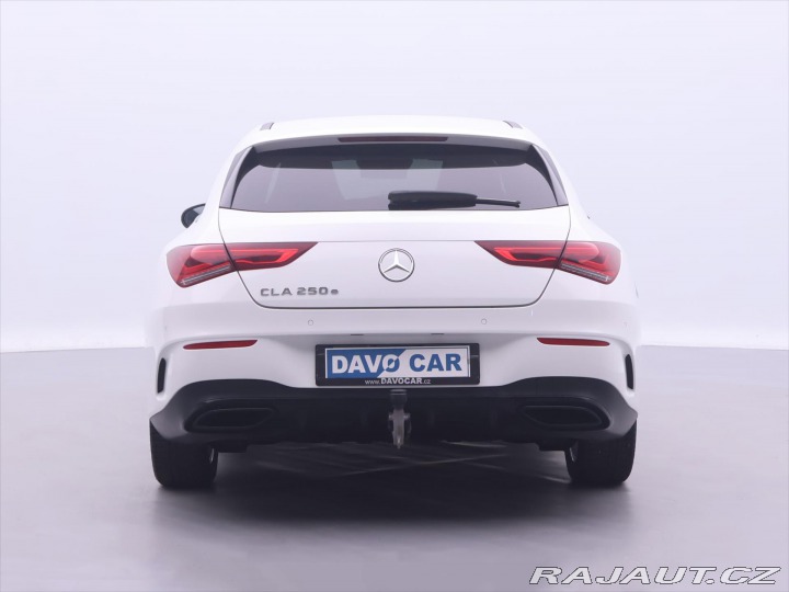 Mercedes-Benz CLA 1,3 i 118 kW 250 E-Hybrid 2022