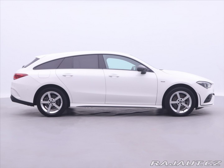 Mercedes-Benz CLA 1,3 i 118 kW 250 E-Hybrid 2022