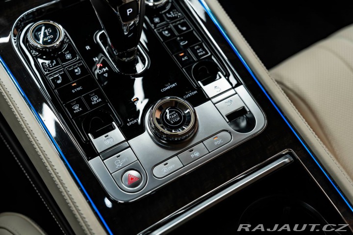 Bentley Ostatní modely Continental GT Touring, City, Nočné vide 2020