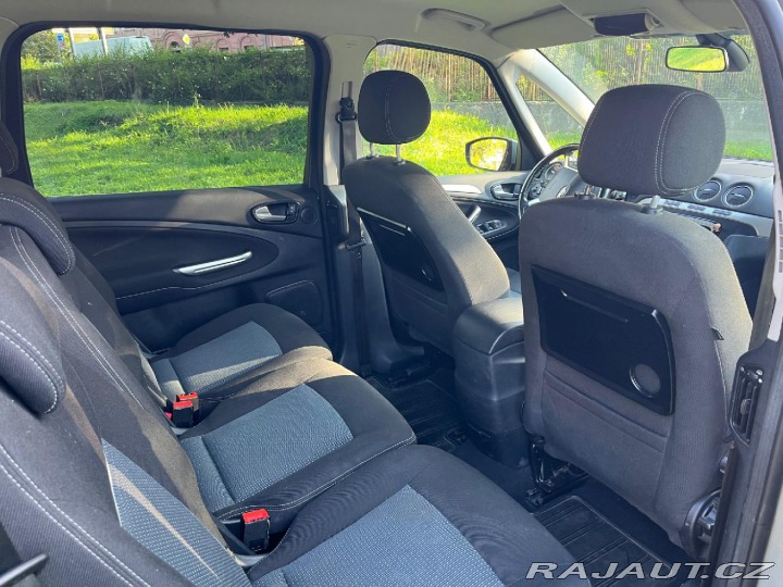 Ford Galaxy 2011
