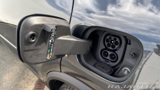 Porsche Macan 4S 2025