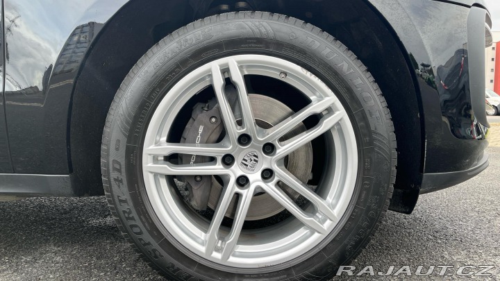 Porsche Macan 2022