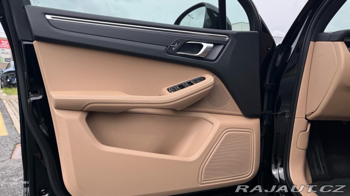 Porsche Macan 2022