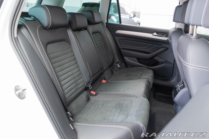 Volkswagen Passat TDI 147kW 4x4*KAMERA*ČR 1 2022