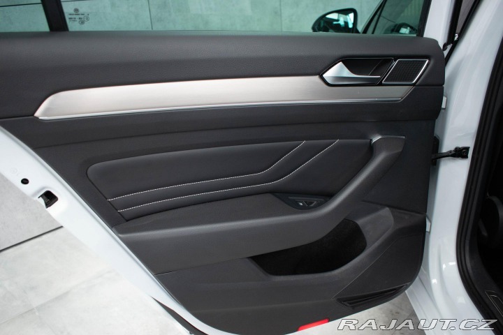 Volkswagen Passat 2.0TDI 147kW 4x4*KAMERA*Č 2022