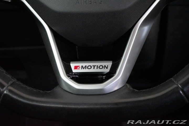 Volkswagen Passat TDI 147kW 4x4*KAMERA*ČR 1 2022