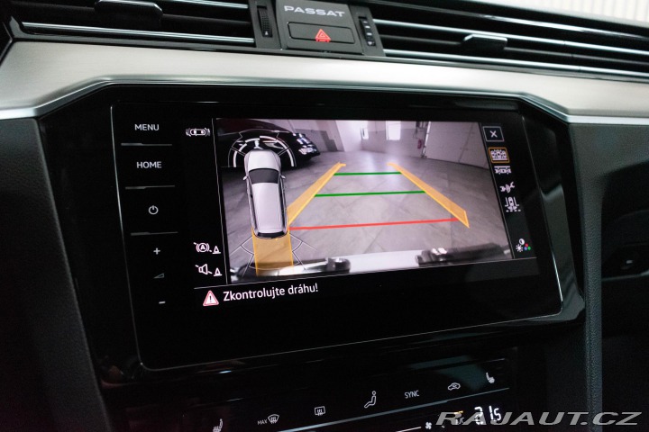 Volkswagen Passat TDI 147kW 4x4*KAMERA*ČR 1 2022