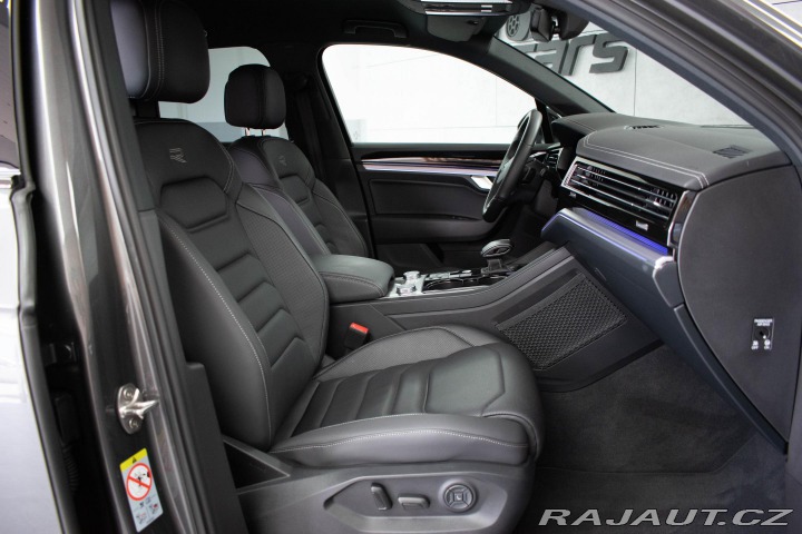 Volkswagen Touareg 3.0 TDI R-LINE*TAŽNÉ*DPH* 2023