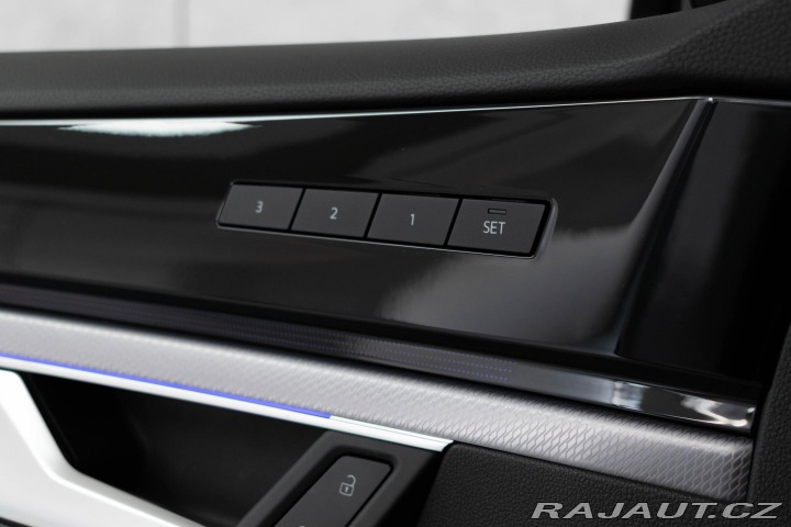 Volkswagen Touareg 3.0 TDI R-LINE*TAŽNÉ*DPH* 2023