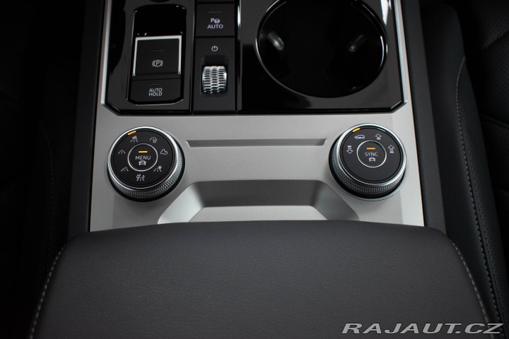 Volkswagen Touareg 3.0d EXCLUSIVE*RLINE*TAŽN 2023