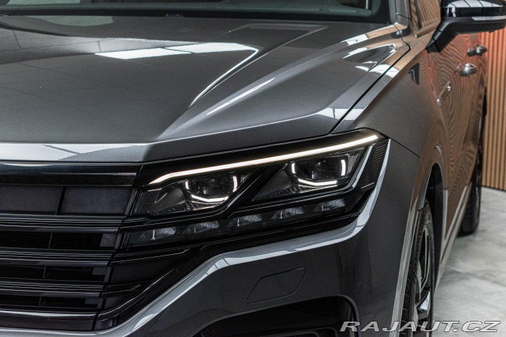 Volkswagen Touareg 3.0 TDI R-LINE*TAŽNÉ*DPH* 2023